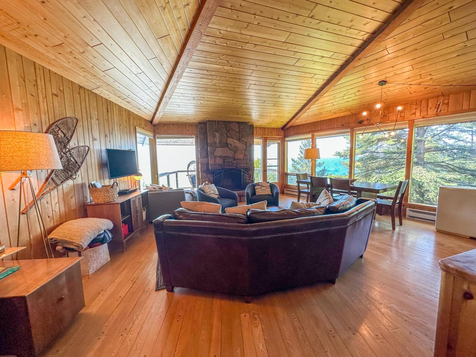 Baileys On The Lake By Cascade Vacation Rentals Lutsen Exteriör bild